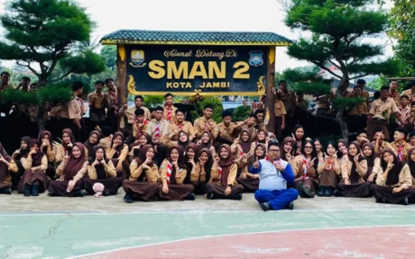 Siswa SMAN 2 Palangka Raya Raih Juara Riset Bunga Kembang Sepatu